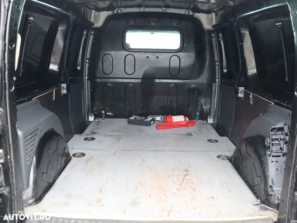 Renault Kangoo 1.5 Blue 80 Life - 19