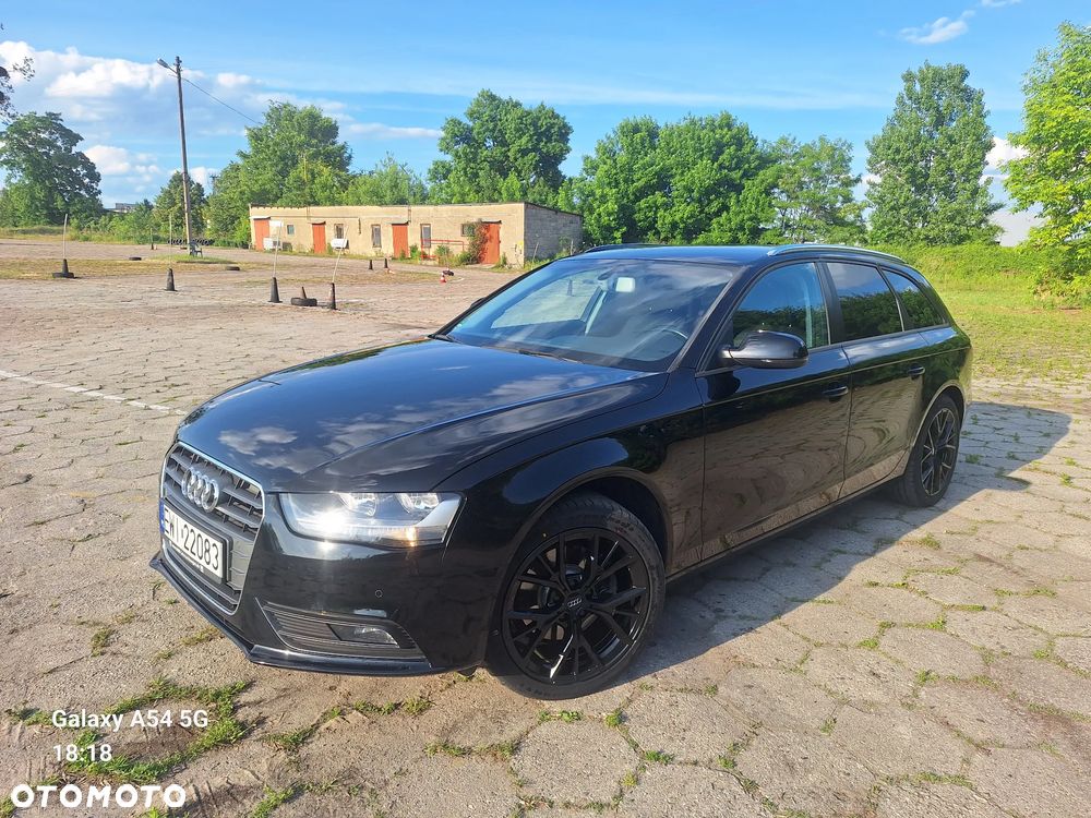 Audi A4 Avant 1.8 TFSI S line Sportpaket - 2