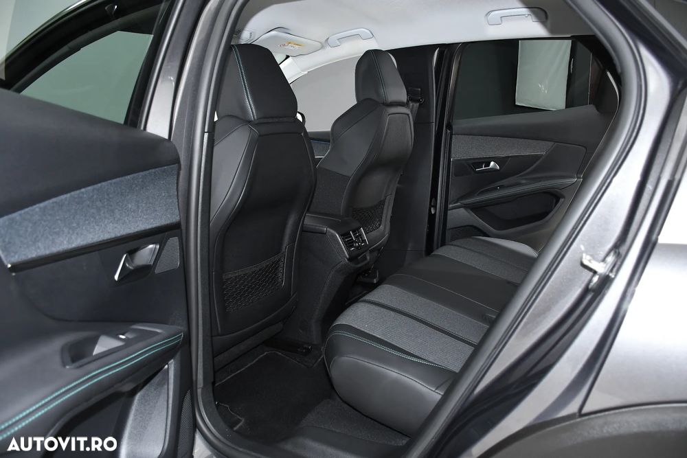 Peugeot 3008 1.2 PureTech S&S EAT8 Allure - 7