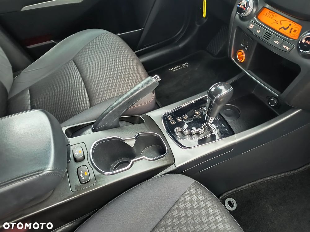 SsangYong/KGM Korando 2.0 Quartz 2WD - 15