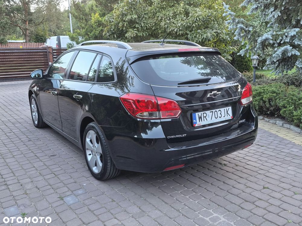 Chevrolet Cruze - 16