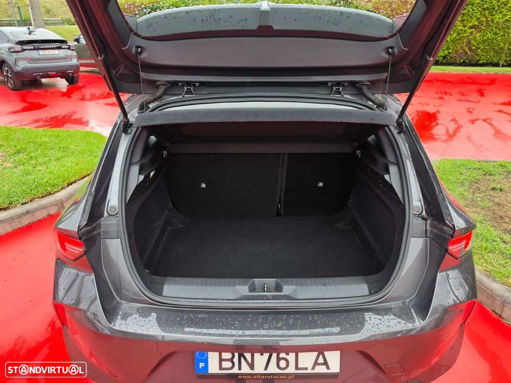 Opel Astra 1.5 D Edition Aut. - 6