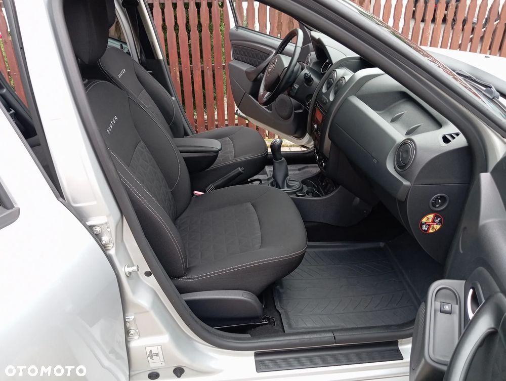Dacia Duster 1.6 Laureate - 5
