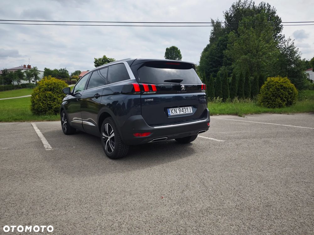 Peugeot 5008 - 4