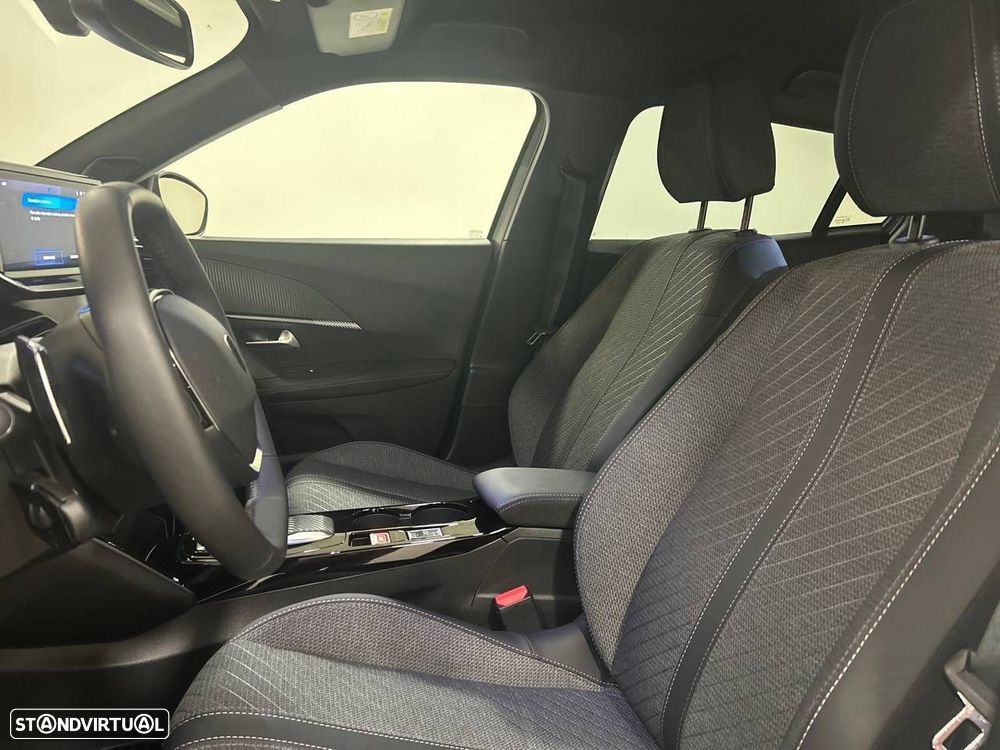 Peugeot 2008 1.2 Hybrid Allure e-DCS6 - 9