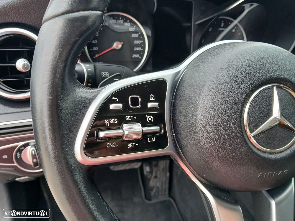 Mercedes-Benz C 300 de Avantgarde - 19