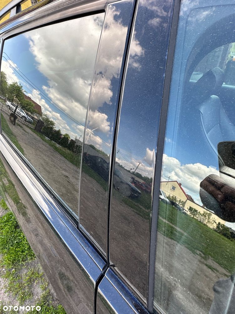 BMW Seria 3 320d DPF Efficient Dynamics Edition - 6