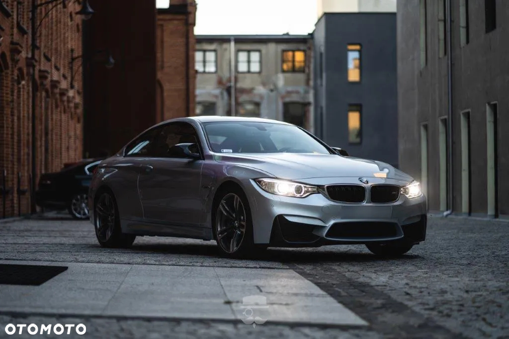 BMW M4 DKG - 4