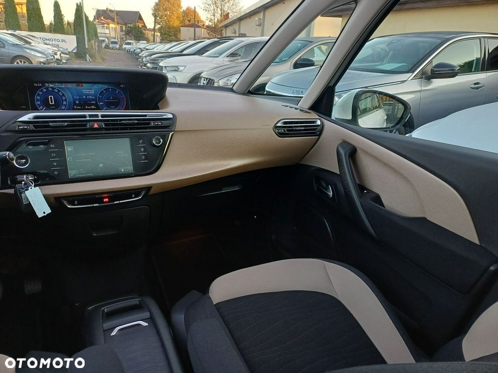 Citroën C4 Picasso 1.6 THP Intensive S&S EAT6 - 23