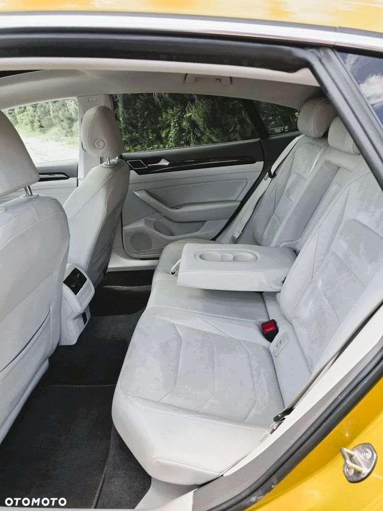 Volkswagen Arteon 2.0 TDI Bi-Turbo SCR 4Mot Elegance DSG - 17