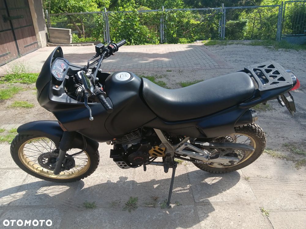Honda NX - 11