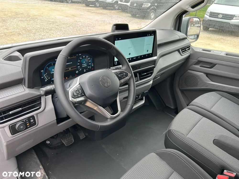 Volkswagen Transporter - 12