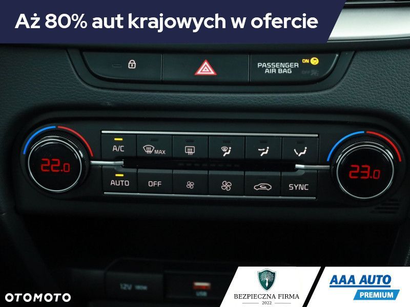 Kia Ceed - 12