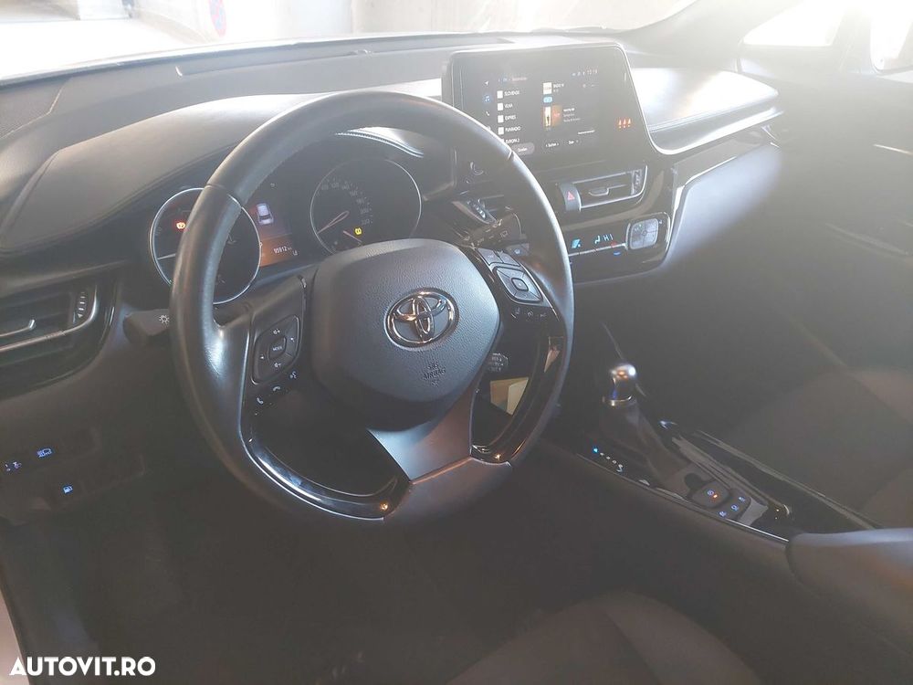 Toyota C-HR Hybrid Club - 5