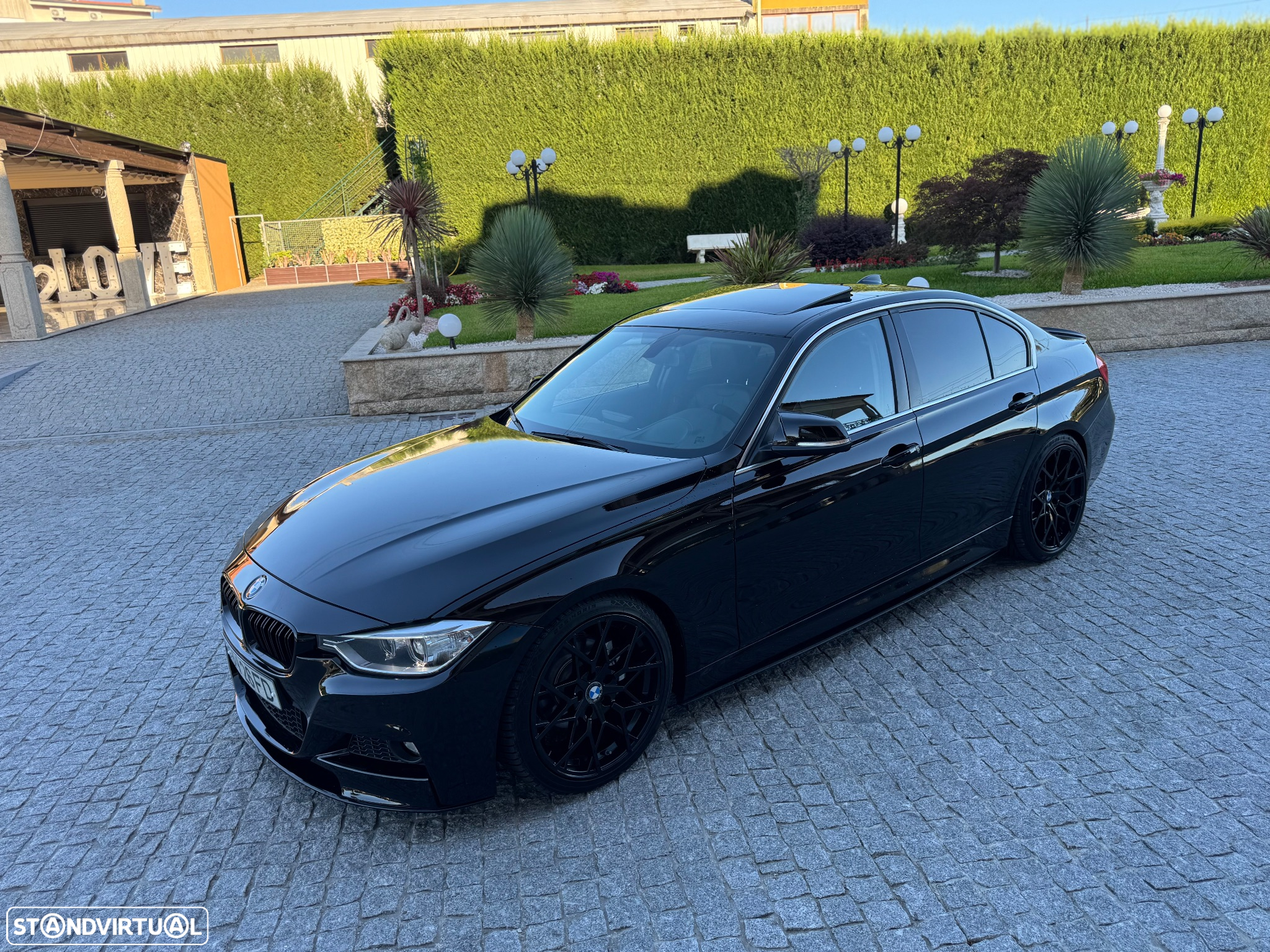 BMW 328 i Auto Pack M - 17