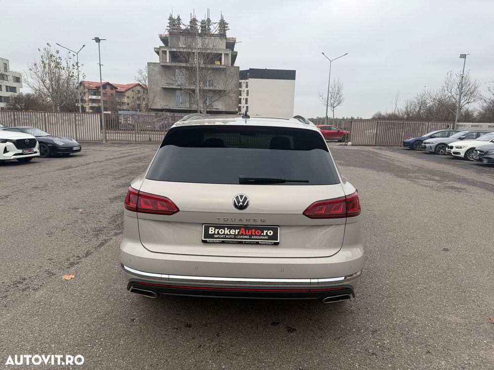 Volkswagen Touareg V6 TSI 4MOTION Elegance - 14