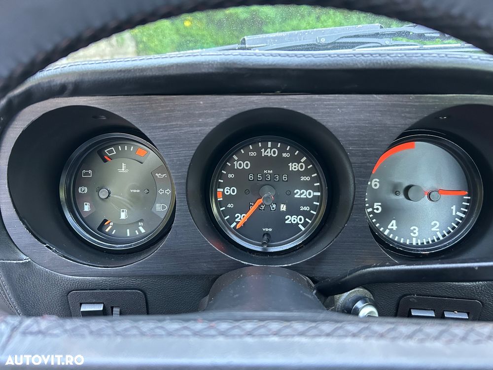 Porsche 924 - 10
