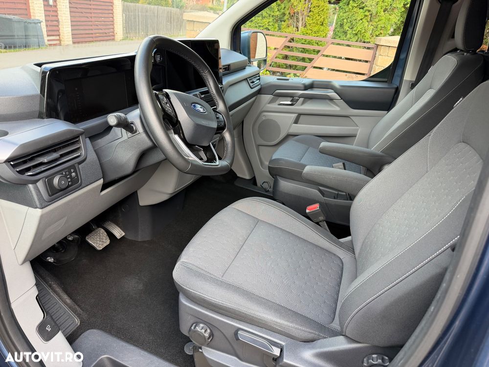 Ford Tourneo Custom Bus 320S 2.0 EcoBlue 170 CP 8AT L1H1 AWD Limited - 9