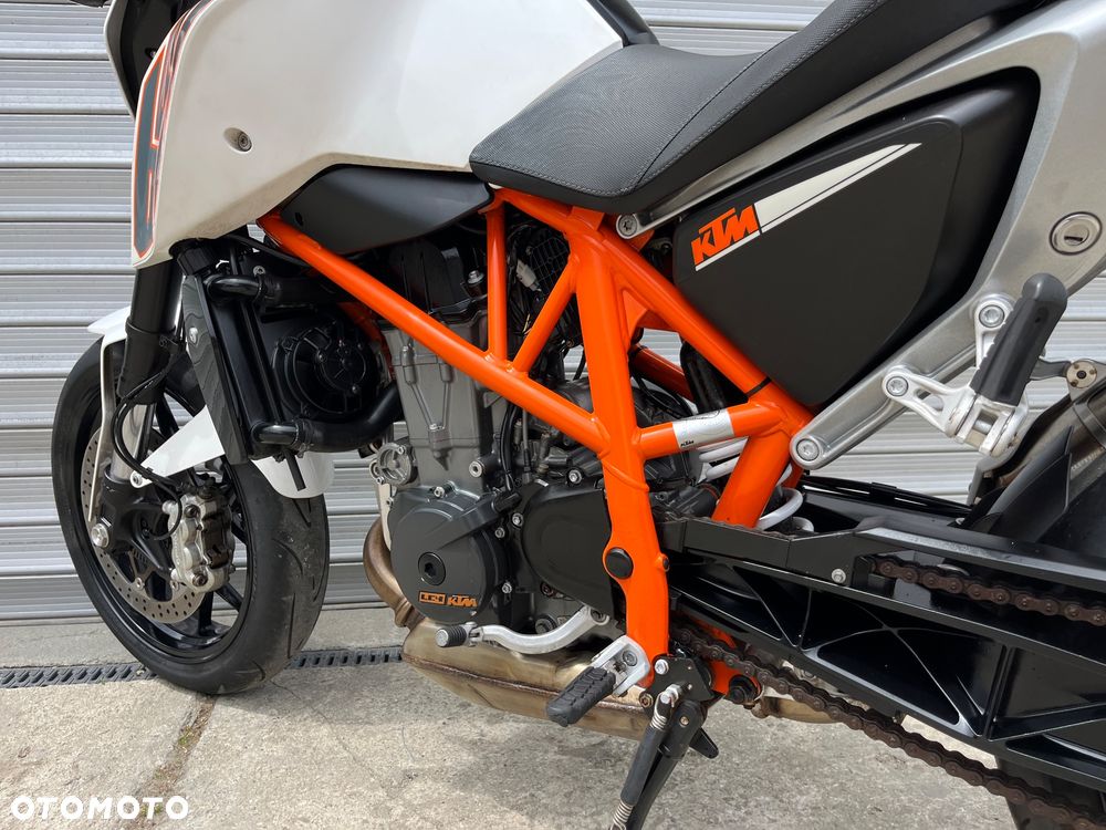 KTM Duke - 33