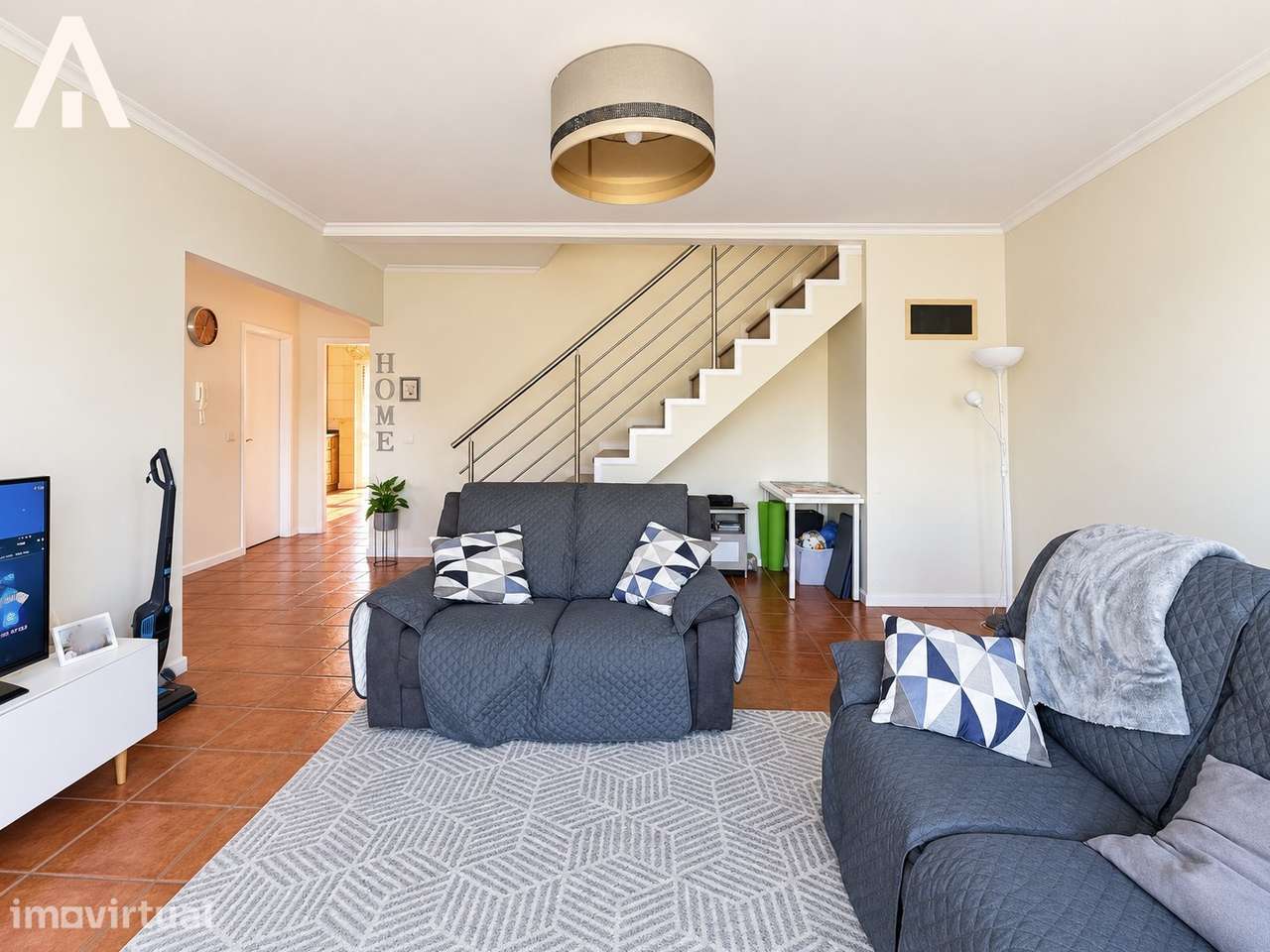 Andar Moradia T-4 Duplex - Manhente - Grande imagem: 4/11