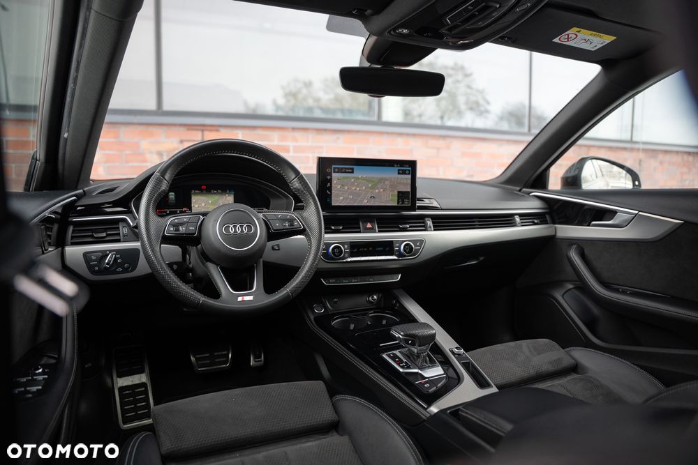 Audi A4 Avant 2.0 TDI ultra S tronic - 28