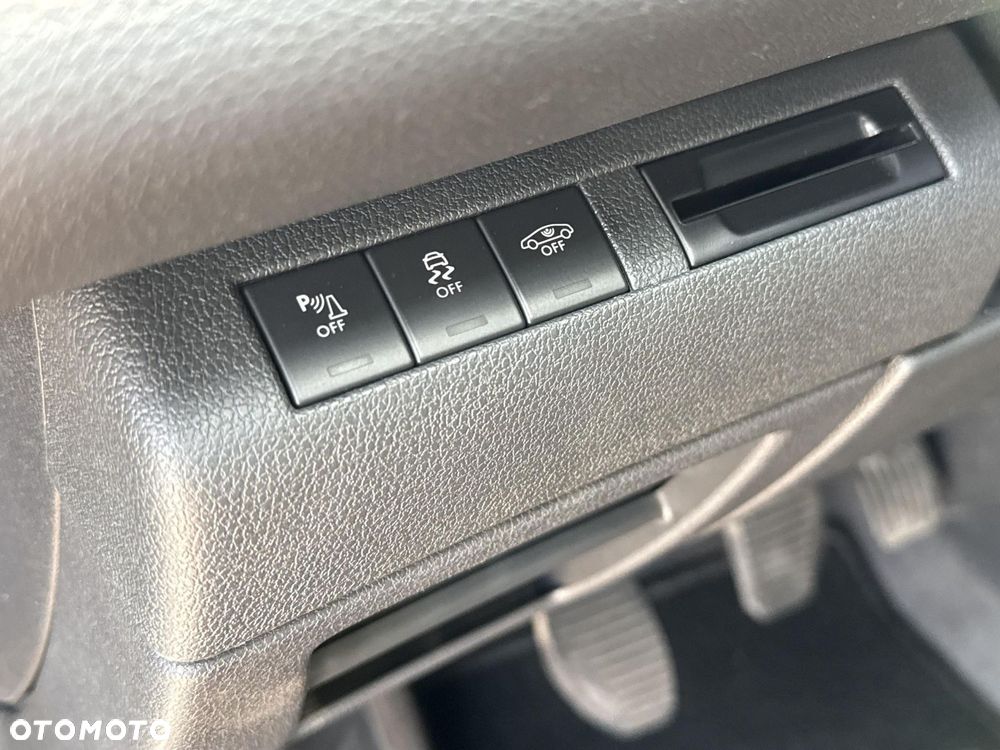 Peugeot 3008 1.6 HDi Active - 10