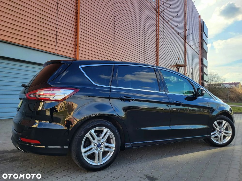 Ford S-Max 2.0 TDCi Bi-Turbo Titanium PowerShift - 21