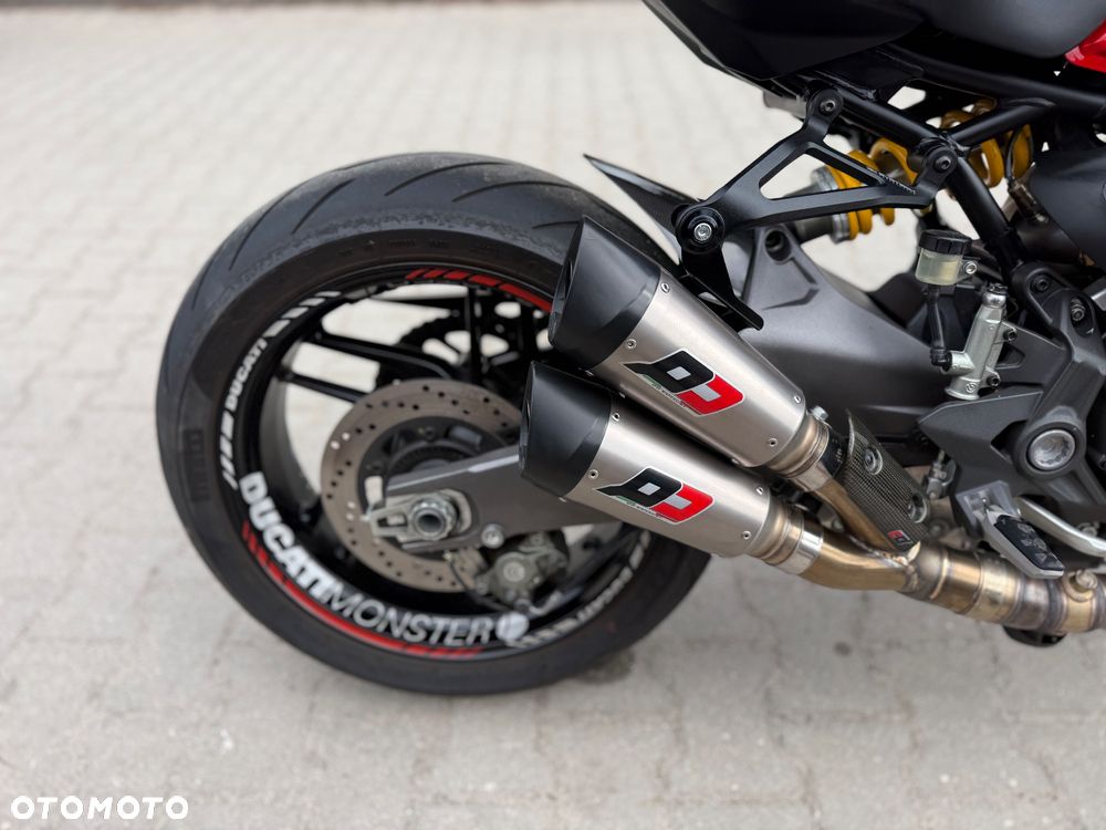 Ducati Monster - 10