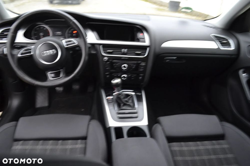 Audi A4 Avant - 14
