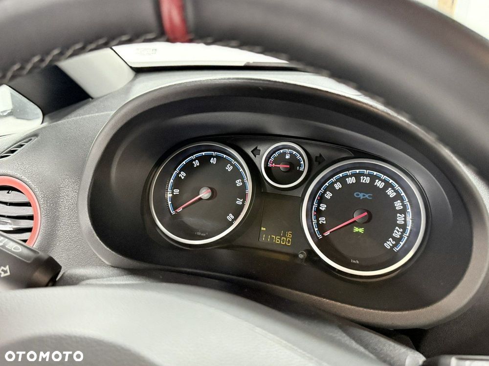 Opel Corsa 1.6 Turbo OPC - 22