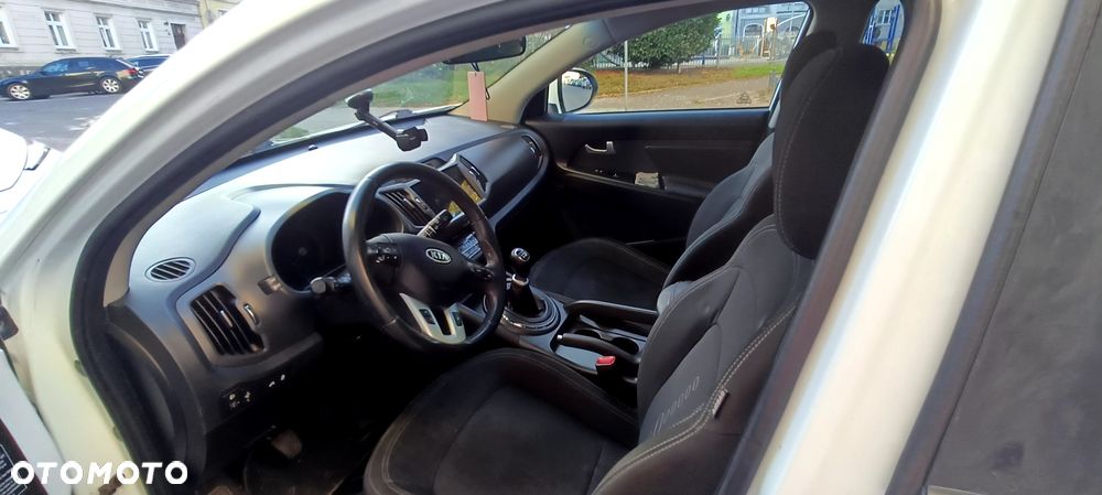 Kia Sportage - 11
