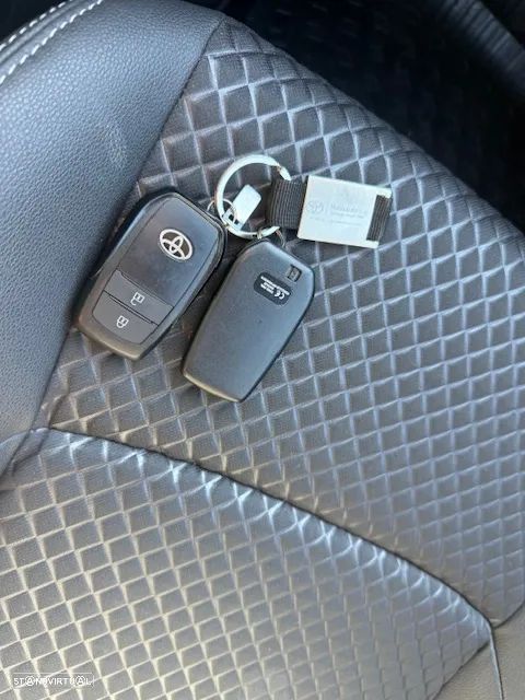 Toyota Yaris 1.5 HDF Square Collection - 16