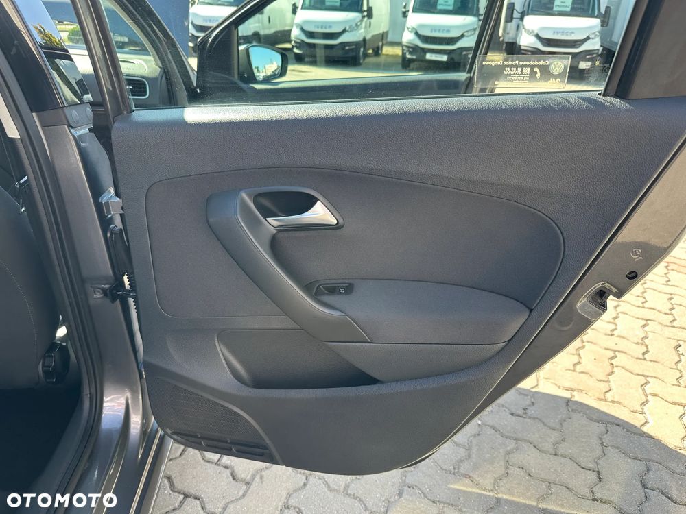 Volkswagen Polo 1.2 TSI Comfortline - 11