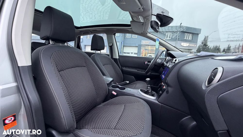 Nissan Qashqai 2.0 DCI DPF Tekna - 11