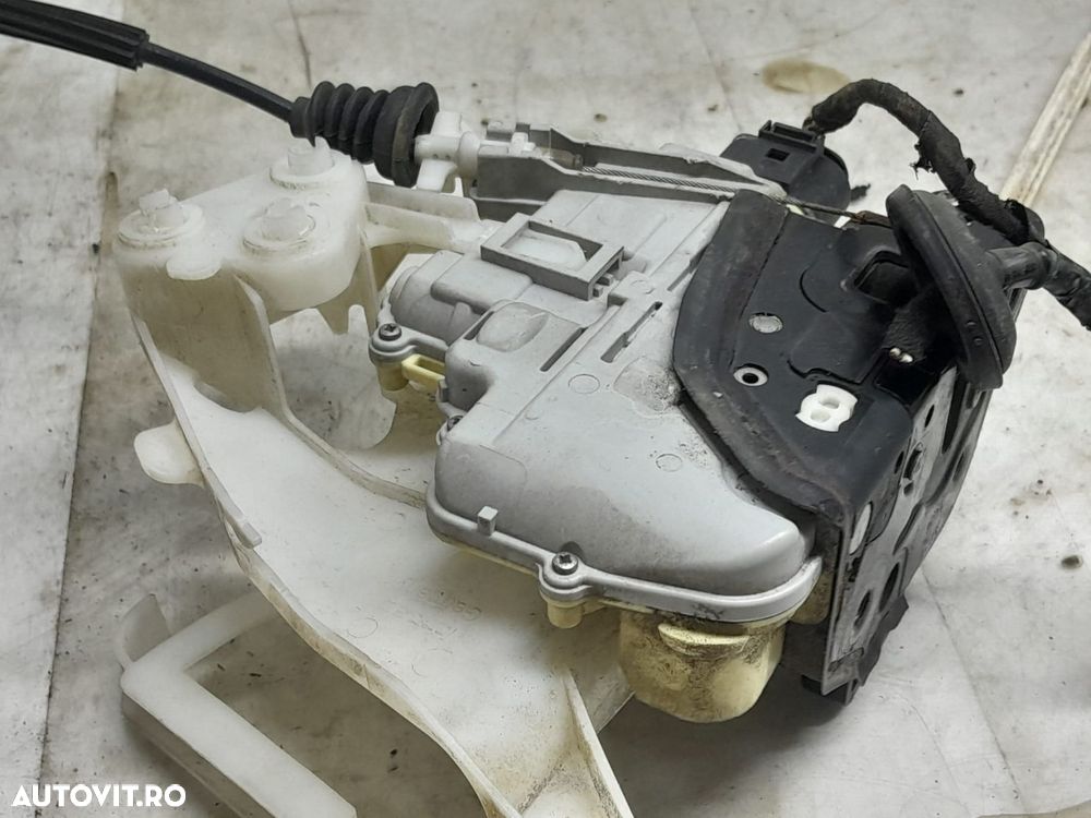 Broasca usa 3C0837867 Volkswagen VW Passat B7 [2010 - 2015] - 5