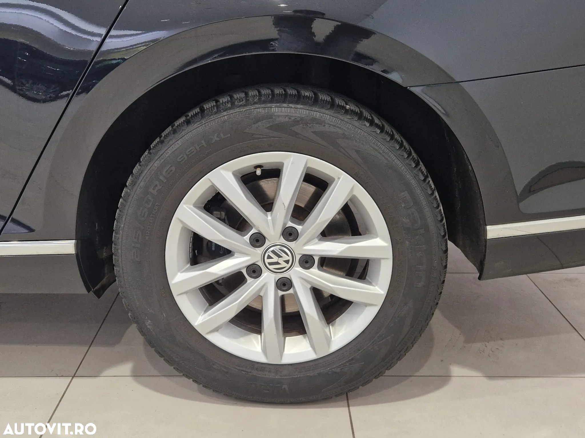 Volkswagen Passat Variant 2.0 TDI DSG Comfortline - 10