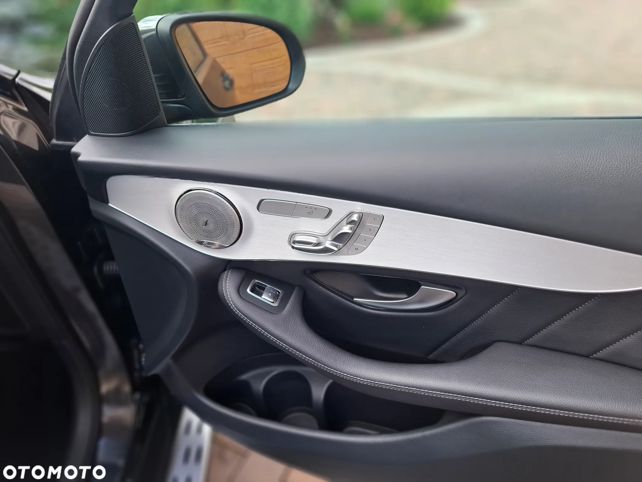 Mercedes-Benz GLC 220 d 4-Matic - 16