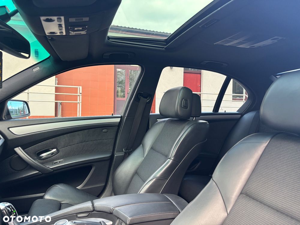 BMW Seria 5 530d Edition Exclusive - 15