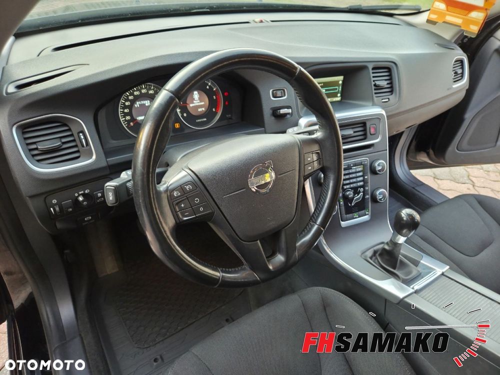 Volvo V60 - 24