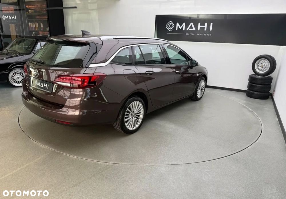 Opel Astra 1.6 D Start/Stop Innovation - 12