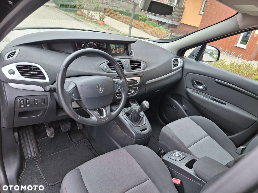 Renault Scenic ENERGY TCe 115 S&S Paris - 15