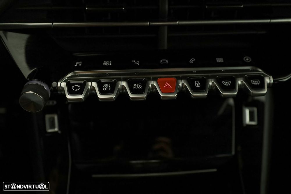Peugeot e-208 50 kWh GT - 15