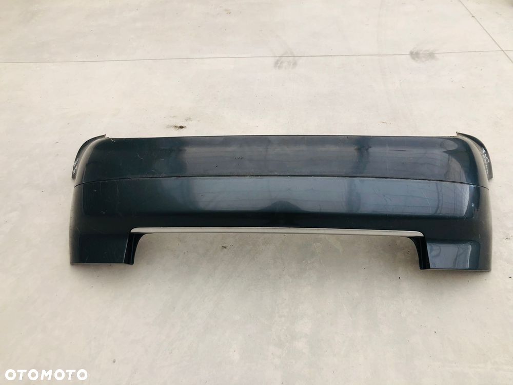 Audi A4 B6 Zderzak Tył Kol: LX7Z - 1