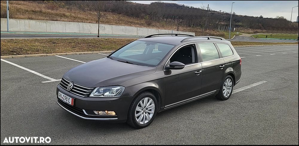 Volkswagen Passat Variant 2.0 TDI BlueMotion Technology DSG Comfortline - 1