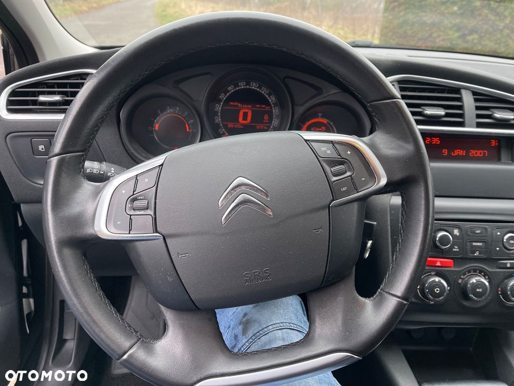 Citroën C4 1.6 VTi My Way - 17
