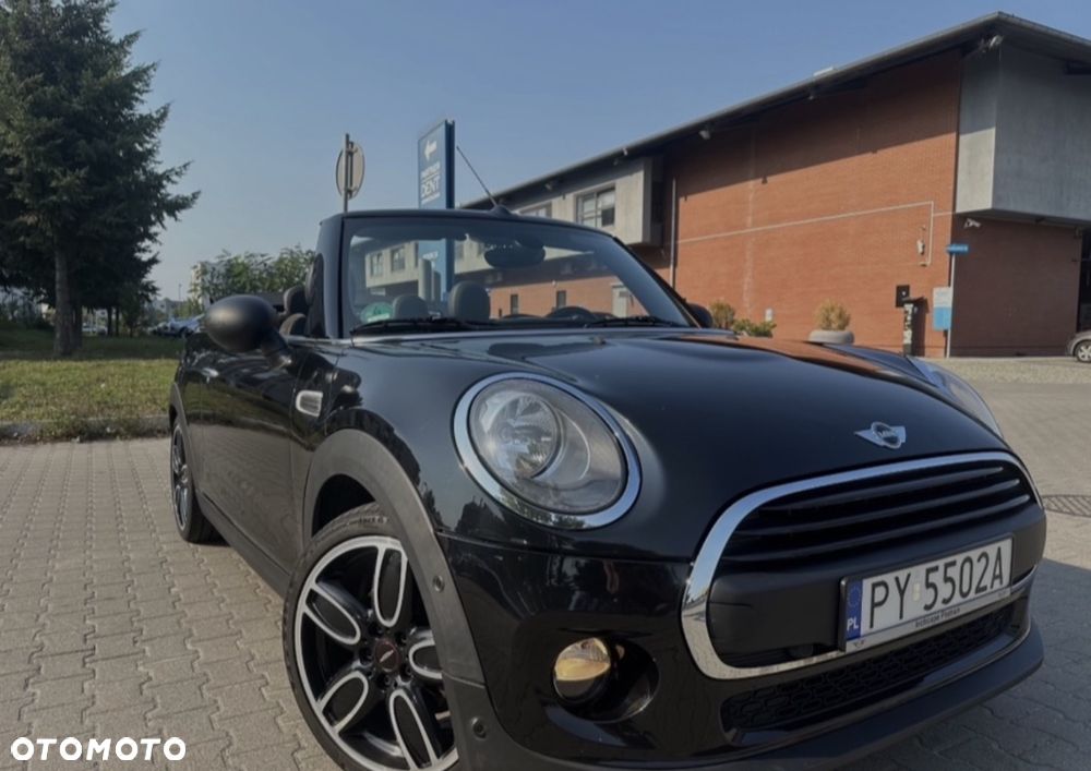 MINI Cooper Standard - 5