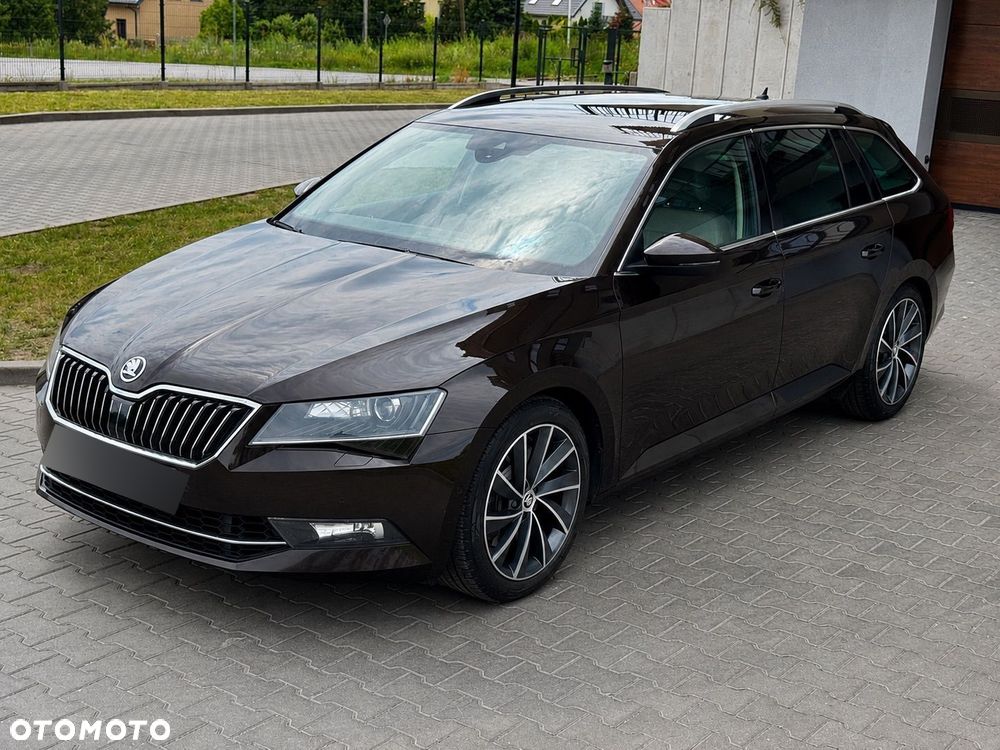 Skoda Superb 2.0 TSI 4x4 L&K DSG - 37