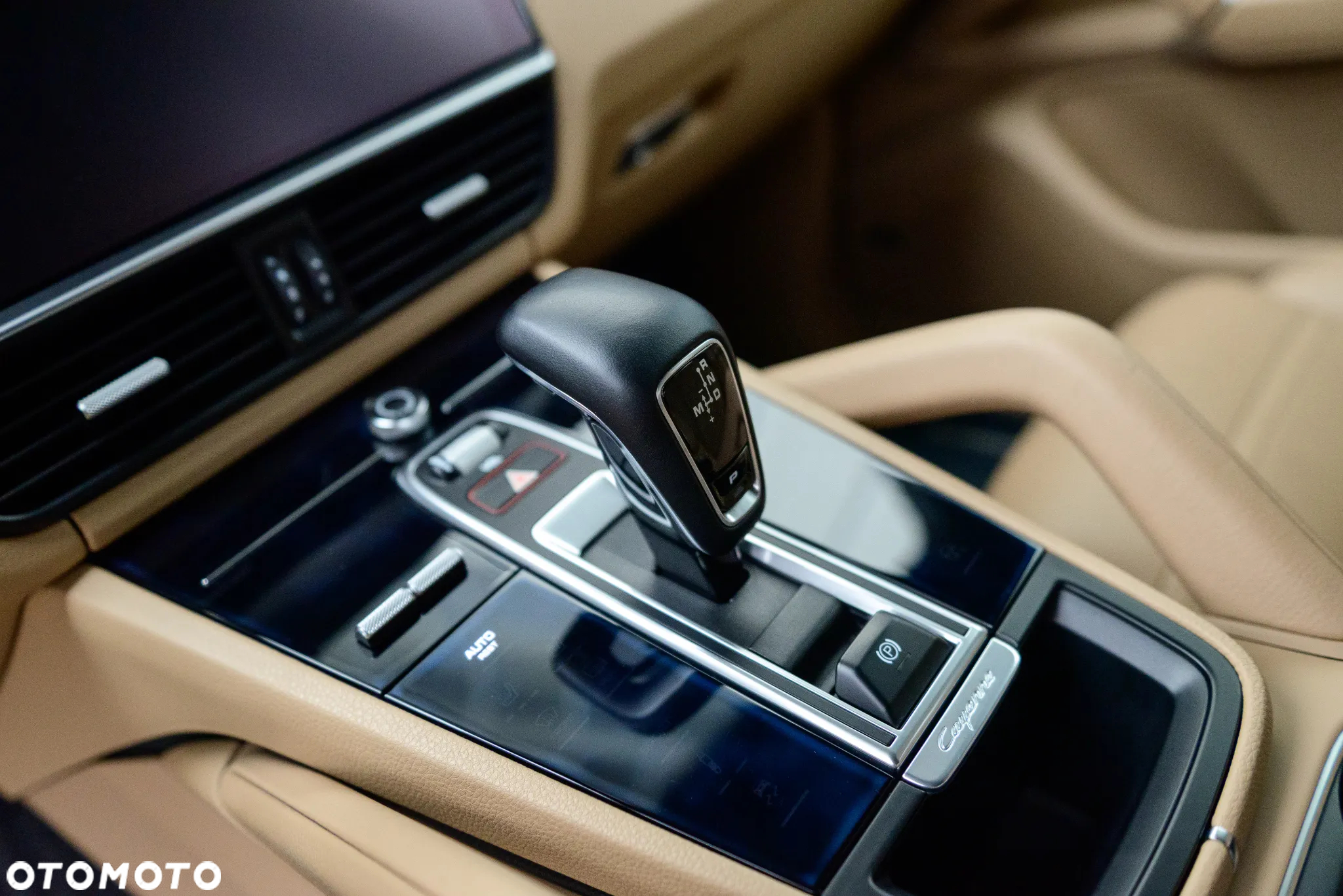 Porsche Cayenne E-Hybrid Platinum Edition - 8