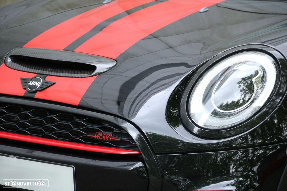 MINI 3 Portas John Cooper Works Essential - 3