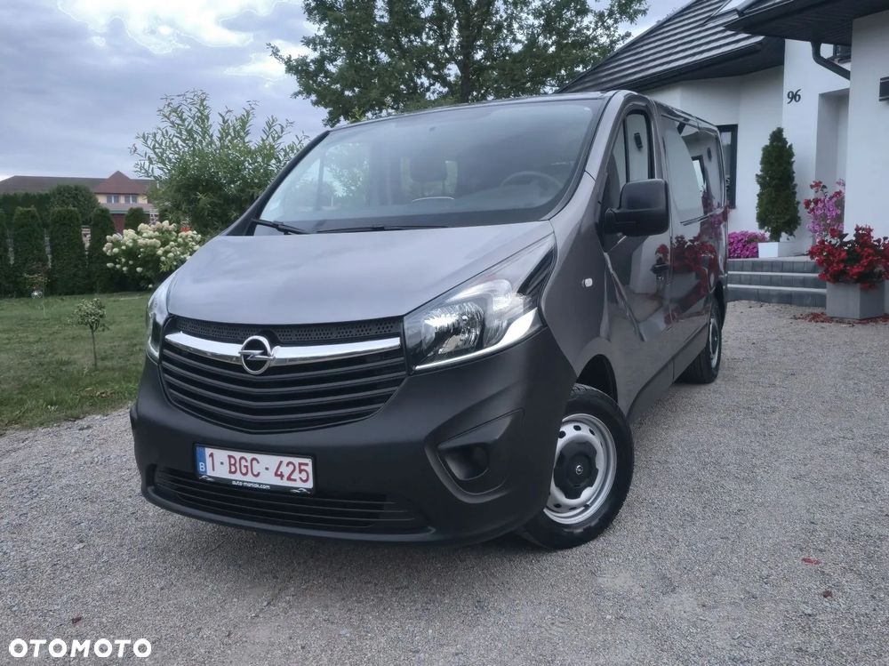 Opel Vivaro - 2